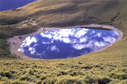 湖泊紀事：隕石湖．嘉明湖水色天光